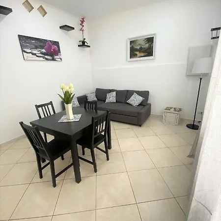 La Casa Di Andrea Apartment